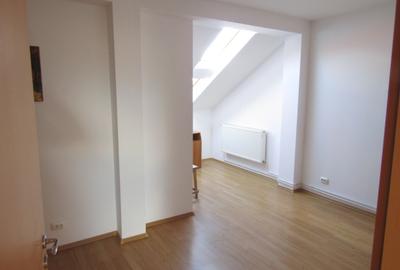 Apartament cu 2 camere + living, pe două niveluri, complet utilat și mobilat - 8