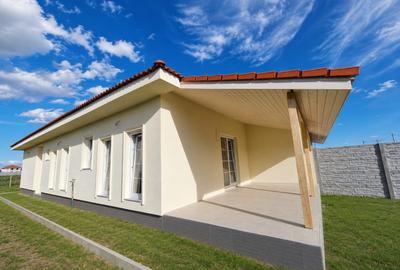 Casă tip duplex-pe parter, la 1 km de Timișoara | 2 dormitoare | Teren 300 mp - 1