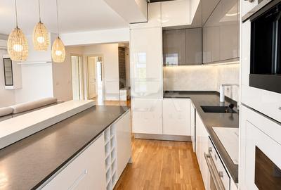 Apartament Exclusivist 3 Camere  Proximitate Parc Herăstrău  , loc de parcare - 1