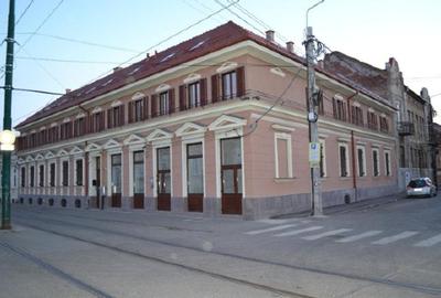 Închiriem birouri în centrul Timisoarei 42mp-360€ , 67mp-550€ , 75 mp-600€ - 1