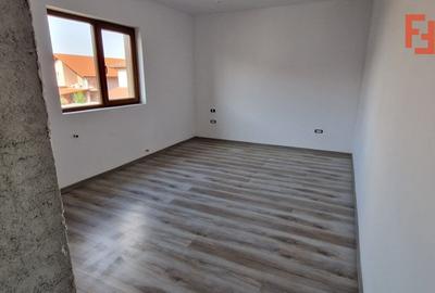 Duplex de vanzare cu 4 camere Mosnita Noua - ID V5302 - 15