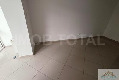 Garsoniera , Central, parter - 8