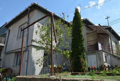 Casă individuală cu 5 camere în Gruia