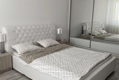 Apartament cu 2 camere decomandat în Păcii