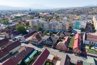 Casă săsească de vânzare în Codlea - Brașov | Teren 749 mp - 47