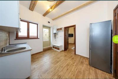 Casa 2 camere Petfriendly cu curte proprie  Schei - 5