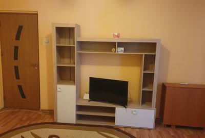 Apartament cu 2 camere semidecomandat în Tomis Nord