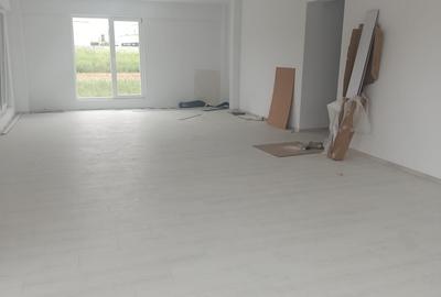 Spațiu comercial de vânzare – poziție excelentă, ideal pentru investiție - 3
