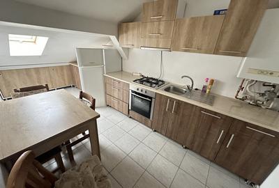 Apartament 3 camere 100mp zona Tilisca - 10