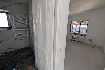 Casa Lilieci 3 dormitoare 2 băi, terasa + beci, canalizare - 18