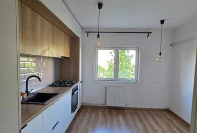 Apartament cu 2 camere decomandat, mobilat în Vitan Mall