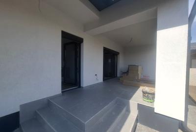 Casă de vânzare în Domnești, Ilfov – Spațiu, Confort și Finisaje Personalizate - 2