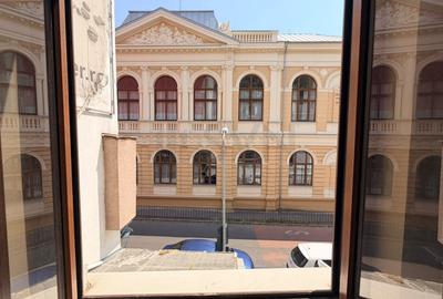 Casă individuală cu 6 camere în P-ța Unirii