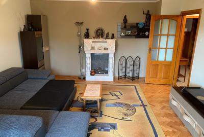 Apartament 3 camere decomandat Lunei aproape de Complex Centrala gaz amenajat - 5