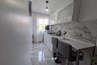 Apartament cu 3 camere-complet renovat-mobilat si utilat- Judetean - 6
