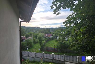 Vând casă de vacanță Bezdead, vedere la vale, acces Munții Bucegi - 45