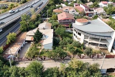 Spațiu comercial, de 450 mp, în Central