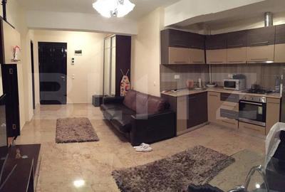 Apartament cu 2 camere semidecomandat, mobilat în Copou