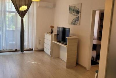 VasileLascar-str. Toamnei bloc nou- cu centrala - 1