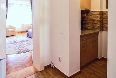 Apartament 2 camere - zona Ultracentrala - Etaj 1 - 6