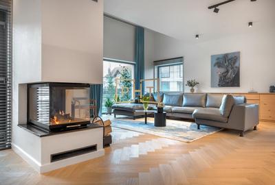 Casa premium de vanzare cu 5 camere, 243 mp utili ,665 mp teren, zona Terra! - 1