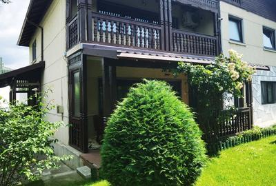 Casa superba in Breaza , zona centrala , casa solida bine construita - 1