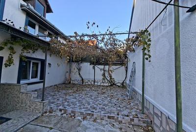 Casa Individuala 6 camere garaj 650 mp Teren zona Piata Cluj - 11