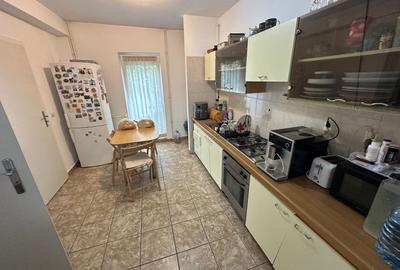 Casă / Vilă cu 5 camere zona Lunei - 9