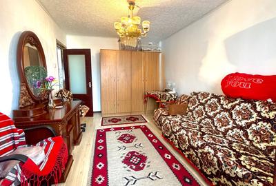 Apartament de vanzare 3 camere Sacele - 4