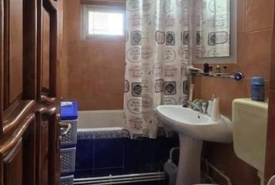 APARTAMENT 3 CAMERE DECOMANDAT ZONA ROVERE - 3