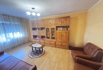 Apartament cu 2 camere-decomandat-de vanzare-zona de nord - 1