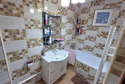 Vanzare 3 camere-Imobiliare MAXICONFORT - 8