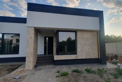 Casă individuală cu 4 camere în Berceni