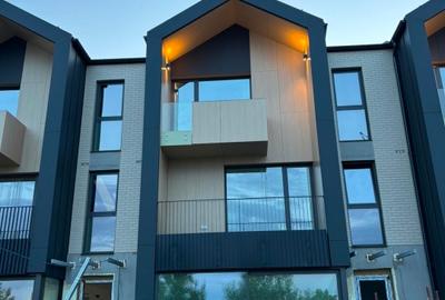 Casa Locuit sau Spatiu Birouri - imobil nou 175mp utili stradal - 2