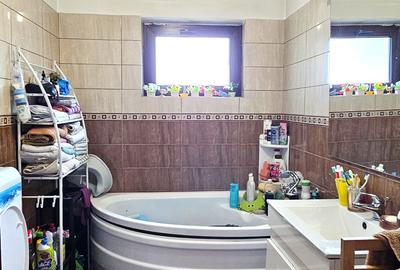 Casa P+1,200 mp desfasurati,terasa,balcoane,teren 457 mp-Bistrita,com.Al.cel.Bun - 13