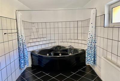 De Inchiriat 3 camere decomandate | Mobilat, utilat| Tractorul, Brasov - 17