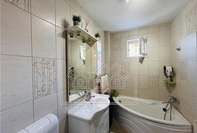 Apartament 3 camere, balcon, loc de parcare - Turnisor - 17