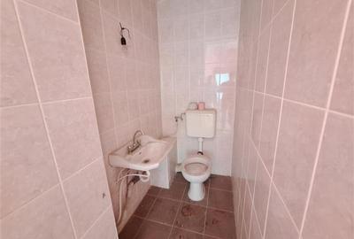 Apartament 3 camere decomandat Mioritei-Bacau - 10