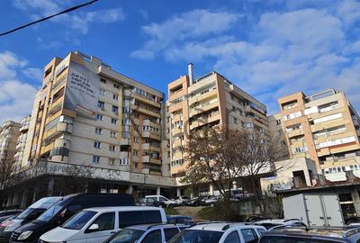 Spațiu comercial, de 286.00 mp, în Plopilor