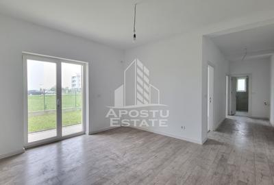 Apartament cu 3 camere decomandat în Torontalului