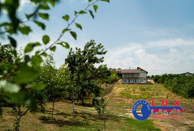 Casă cu 5 camere în Malcoci