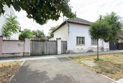 Casă Centrală 6 incăperi Str. Iuliu Maniu - Carei - Comision 0% - 1