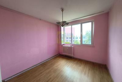 Drumul Taberei - Valea Ialomiței,  Apartament 3 camere în Bloc P+4 - 17