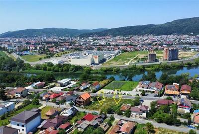 DE INCHIRIAT - TEREN 1233 MP, GORANU - DN7 - 12