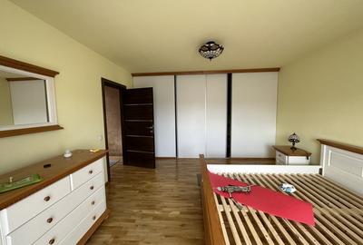 De inchiriat! Apartament de 3 camere, 100 mp pe 2 niveluri, Eroilor - 5