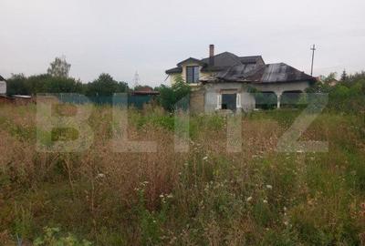 Teren Construcții intravilan de 670 mp, în Priseaca