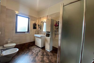 Refugiu elegant cu piscină privată în inima Iancu Nicolae - 34