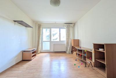 Apartament cu 2 camere semidecomandat în Astra