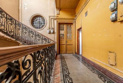 Apartament cu 4 camere decomandat în Ultracentral