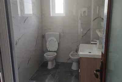 Spatiu in Vila de inchiriat , zona Centrala , 300 mp, 7 Parcari - 8